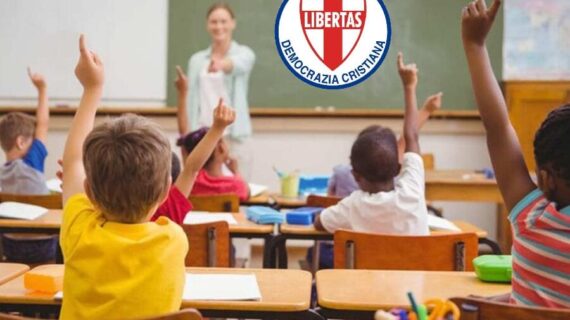 CHE FINE HA FATTO LA SCUOLA ? ECCO COSA NE PENSANO DAVVERO I GENITORI CHE AMANO I PROPRI FIGLI.