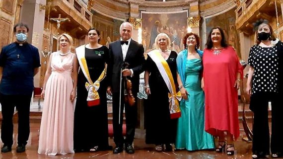 Presieduta dal Comm. Annamaria Croce si è svolta a Roma la cerimonia per la consegna dei titoli accademici e delle benemerenze della Fondazione “Papa Clemente XI – Albani” nella Festa dei Santi patroni Pietro e Paolo.