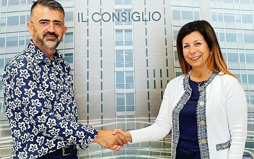 L’On. Eduart Ndocaj (Democrazia Cristiana) ha incontrato il Consigliere regionale di Forza Italia in regione Lombardia Claudia Carzeri