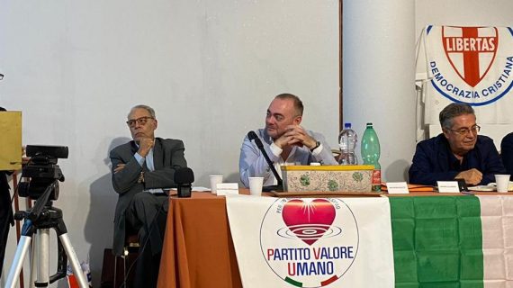 Si è svolto a San Giovanni la Punta (in provincia di Catania) il preannunciato convegno di “Coalizione Etica” a cui ha preso parte ufficialmente anche la Democrazia Cristiana