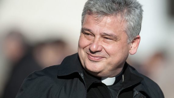 Il Card. Krajewski ha portato la vicinanza concreta della Chiesa cattolica nella martoriata Ucraina.