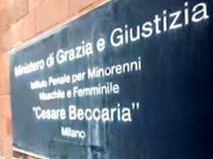 LA RIVOLTA NEL CARCERE MINORILE DI BECCARIA RIPROPONE L’ARGOMENTO DELLE CARCERI ALL’ATTENZIONE DI TUTTI !